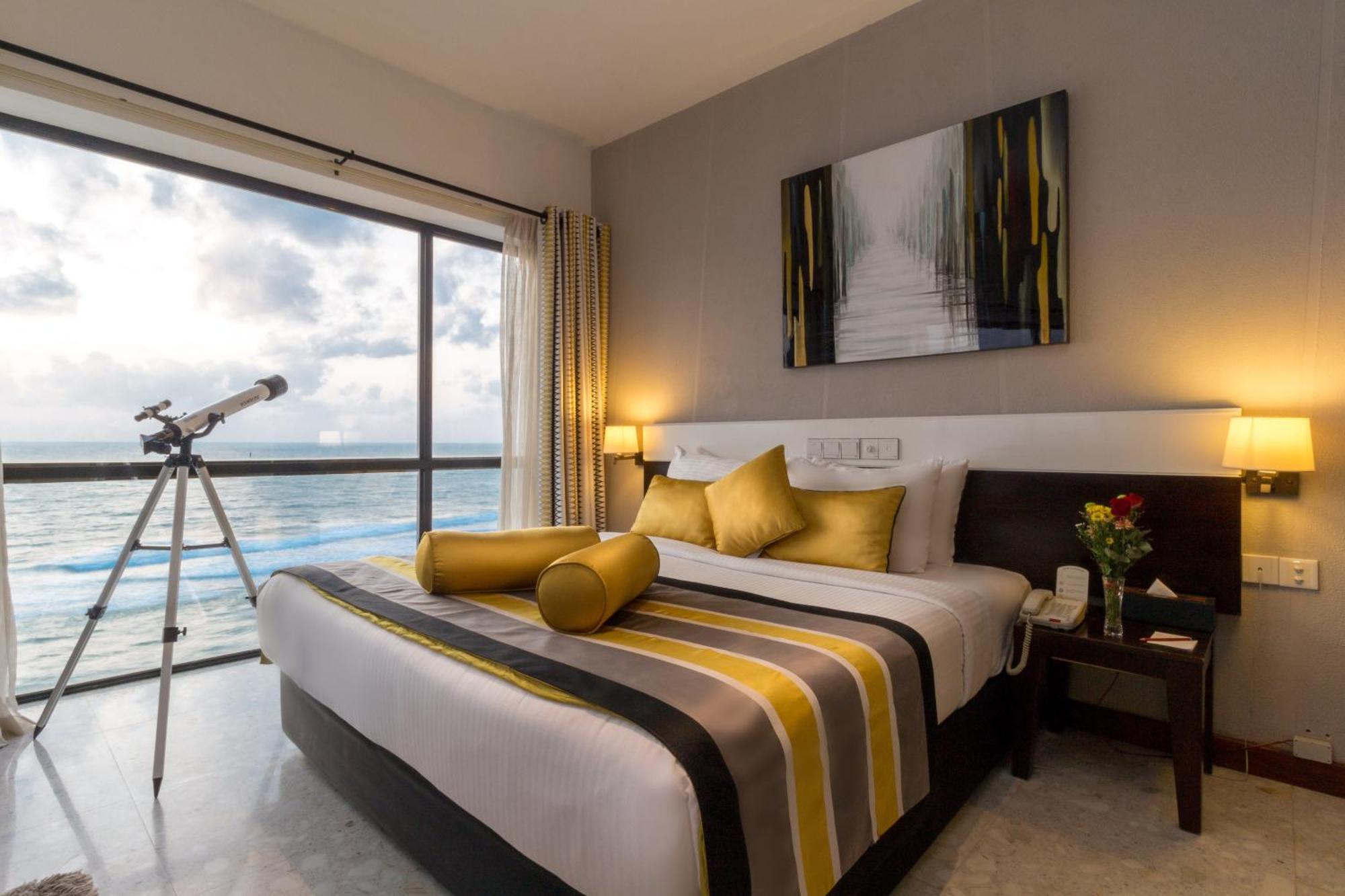 Studio Ocean View Early Check at 11 AM & Late Check-out at 2 PM on Availability on Food & Beverage on Spa