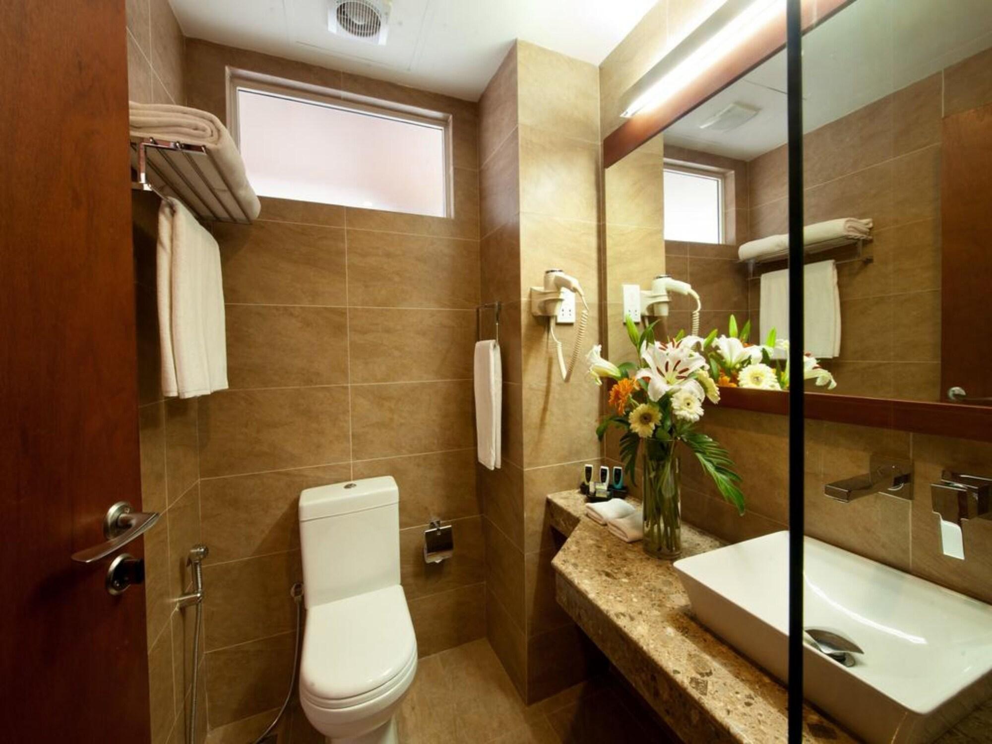 Deluxe Room Early Check at 11 AM & Late Check-out at 2 PM on Availability on Food & Beverages on Spa